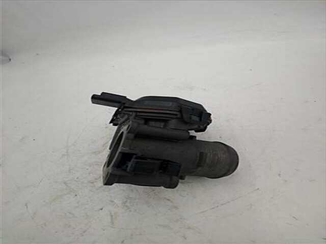 Foto 3ª: Caja Mariposa Peugeot 2008 1.5 ACTIVE [1.5 LTR. - 75 KW BLUE-HDI FAP] [YH01]