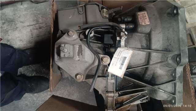 Foto 1ª: Caja Cambios Ford Fiesta 1.6 TDCI (90 CV)