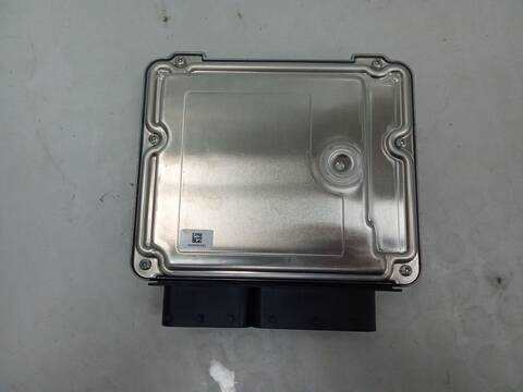 Foto 2ª: Centralita Motor ECU Bmw Serie 3 318 2.0 D 150CV 110KW F30 F80) [B47 D20 A] (2016)