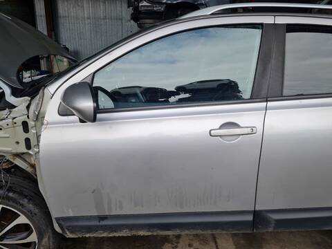 Foto 1ª: Puerta Delantera Izquierda Nissan Qashqai ACENTA 131CV 96KW [R9M] (2012)