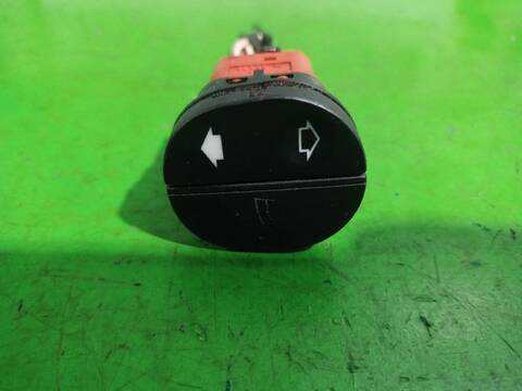 Foto 2ª: Botonera Elevalunas Ford Fiesta AMBIENTE 68CV [F6JA] (2001)