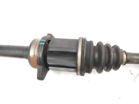 Foto 3ª: Transmision Delantera Derecha Toyota Corolla 2.0 D-4D CDE120R_ CDE120L_) 116CV 85KW [1CDFTV] (2007)