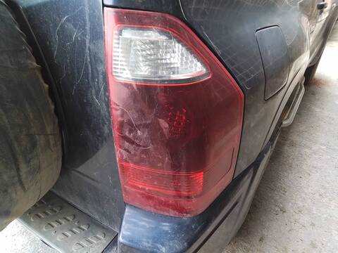 Foto 4ª: Piloto Trasero Derecho Mitsubishi Montero 3.2 DI-D INTENSE 3-PTAS.) 160CV 118KW [4M41] (2004)