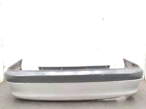 Paragolpes Trasero Toyota Avensis 1.6 AT220_) 110CV 81KW