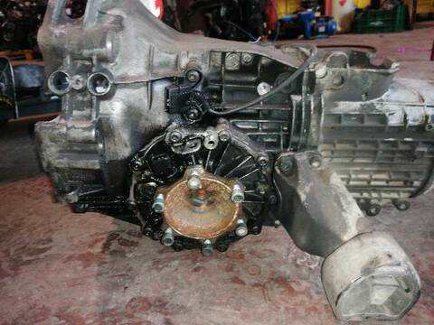Foto 3ª: Caja Cambios Audi A4 AFN BERLINA (1998)