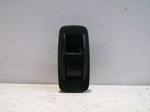 Botonera Elevalunas Toyota Corolla 2.2 D 2004-2009