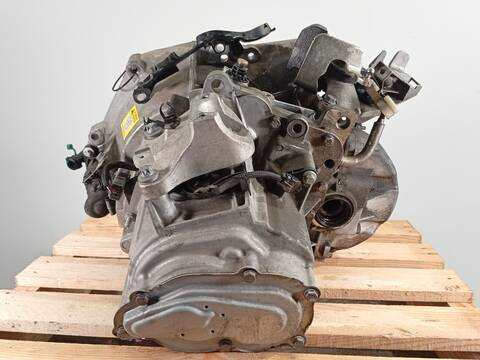 Foto 3ª: Caja Cambios Peugeot 2008 1.5 BLUEHDI 110 UDYHSK) 110CV 81KW [YH01] (2021)