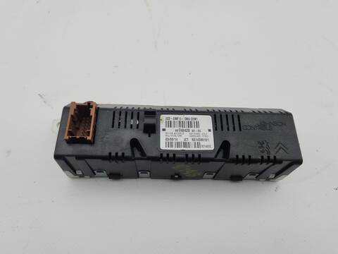 Foto 2ª: Pantalla Multifuncion Peugeot Expert 2.0 HDI 130 128CV 94KW FURGONETA [RH02] (2014)