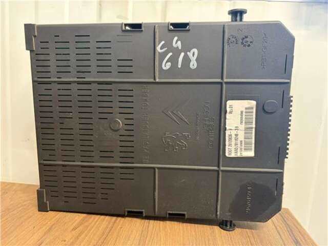 Foto 3ª: Centralita Confort BSI Citroen C4 2.0 SX [2.0 LTR. - 100 KW HDI FAP CAT (RHR - DW10BTED4)] [RHJ (DW10BTED4)]