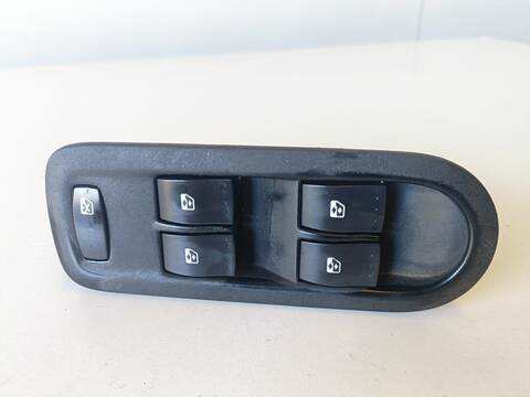 Botonera Elevalunas Renault Scenic GRAND CONFORT AUTHENTIQUE 131CV