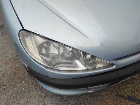 Foto 1ª: Faro Derecho Peugeot 206 8HX (2004)