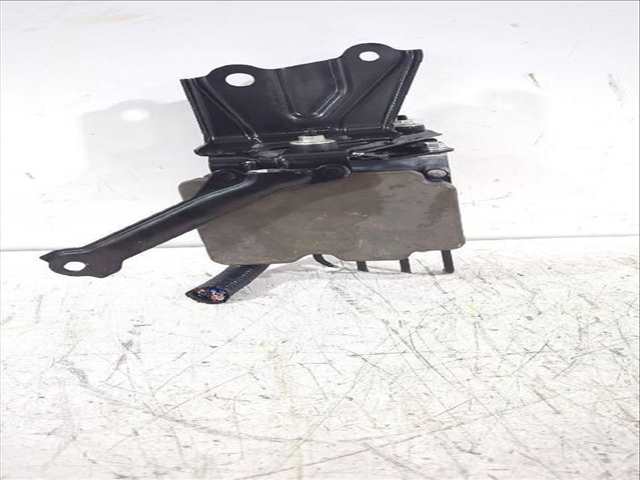 Abs Toyota Yaris 1.5 HYBRID MXPH11) 92CV