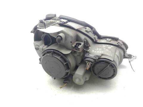 Foto 2ª: Faro Izquierdo Mercedes Clase C 160 C 30 CDI AMG 203.718) (2001)