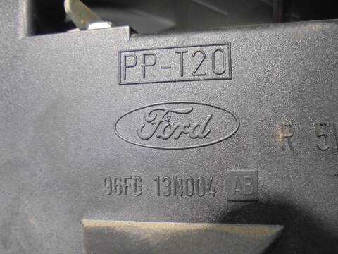 Foto 3ª: Piloto Trasero Derecho Ford Fiesta BASICO BERLINA 60CV 44KW [J4L] (1999)