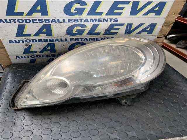 Foto 1ª: Faro Izquierdo Renault Kangoo 1.500 DCI105CV/76-78KW 0CV [K9K 804] (2008)