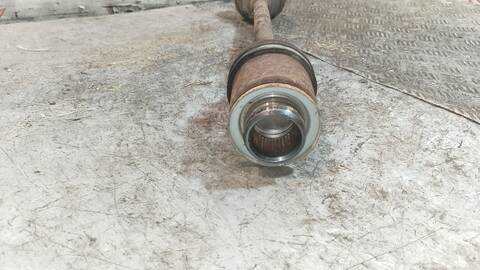 Foto 3ª: Transmision Delantera Izquierda Mitsubishi Montero 1800 MPI 25 3-PTAS.) 115CV 85KW [4G93] (2005)