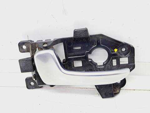 Maneta Interior Trasera Izquierda Kia Carens BASIC 116CV 85KW
