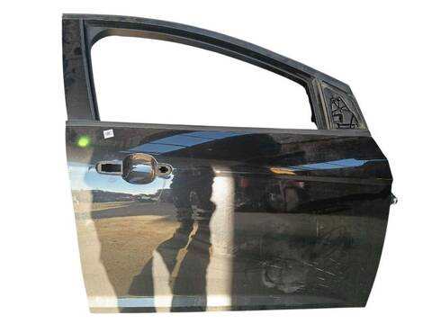 Foto 3ª: Puerta Delantera Derecha Ford Focus 1.0 ECOBOOST (2010)