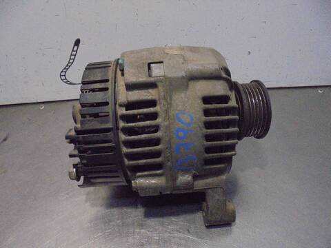 Foto 3ª: Alternador Volkswagen Passat COMFORTLINE BERLINA 150CV 110KW [AEB] (1996)