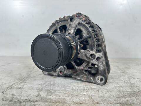 Foto 2ª: Alternador Ford Fiesta MK7 100 CV 74KW [SFJK M1DA] (2017)