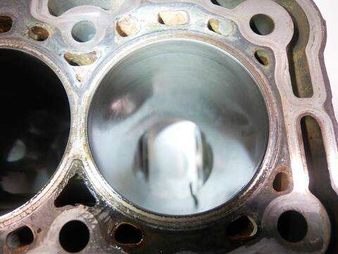 Bloque Motor Ford Transit 130 CV 96KW