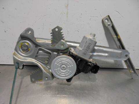 Elevalunas Manual Trasero Derecho Nissan Juke 1.6 CAT 113CV 83KW