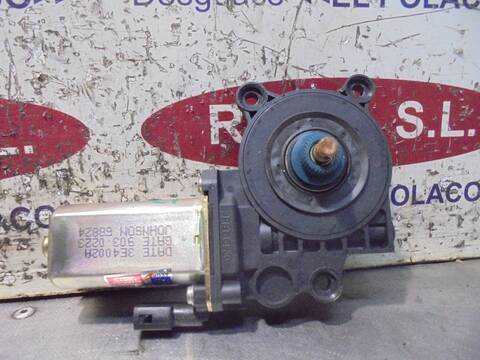 Foto 4ª: Elevalunas Eléctrico Delantero Izquierdo Ford Fiesta AMBIENTE 68CV 50KW [F6JA] (2005)