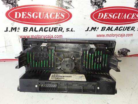 Foto 2ª: Mando Climatizador Audi A3 SPORT 1.4 16V TFSI ACT 150CV (2004)