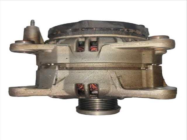 Foto 2ª: Alternador Skoda Yeti 1.2 TSI 105CV (2009)