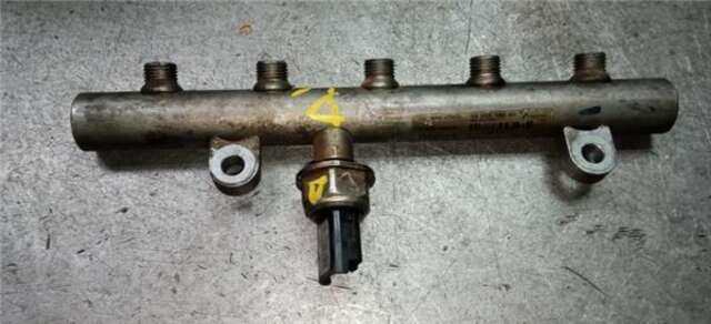 Foto 2ª: Rampa Inyectora Peugeot 407 2.0 HDI 135 [RHR (DW10BTED4)]