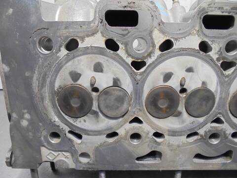 Foto 4ª: Culata Peugeot 207 1.4 HDI 68CV 50KW [8HZ] (2010)