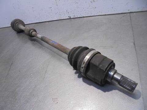 Foto 3ª: Transmision Delantera Derecha Hyundai i20 1.2 CAT 78CV 57KW [G4LA] (2010)