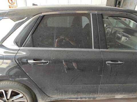 Puerta Trasera Derecha Citroen C4 BH01 PICASSO