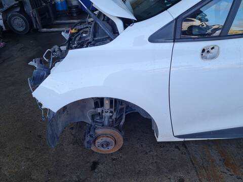 Aleta Delantera Izquierda Renault Clio AUTHENTIQUE 75CV 55KW