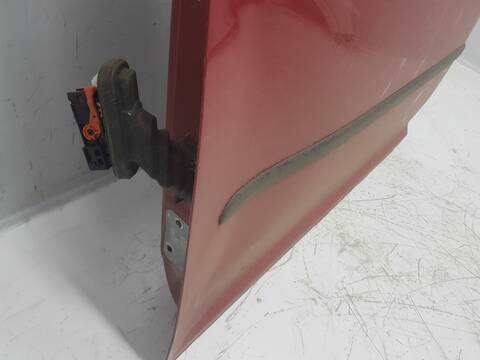 Foto 2ª: Puerta Delantera Izquierda Volkswagen Caddy KOMBI (2015)