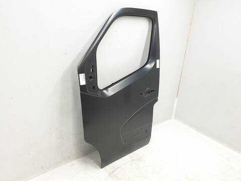 Foto 3ª: Puerta Delantera Izquierda Renault Master L1H2 HKA 35T (2011)