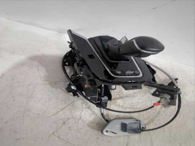 Foto 2ª: Palanca de Cambio Toyota Corolla 1.8 VVTI HYBRID ZWE219) HATCHBACK 140CV [2ZR-FXE] (2018)