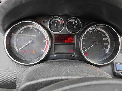 Cuadro de Instrumentos Peugeot 308 9H02