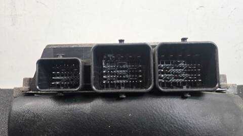 Foto 2ª: Centralita Motor ECU Peugeot 2008 HMZ (2015)