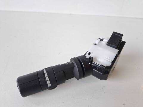 Foto 2ª: Mando Multifuncion Nissan Qashqai 360 1.6 DCI TD CAT 131CV (2007)