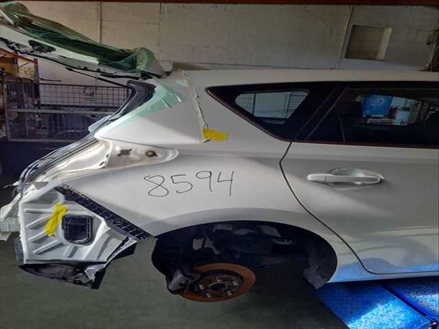 Aleta Trasera Derecha Toyota Auris 1.8 HYBRID ZWE186_) 136CV 100KW