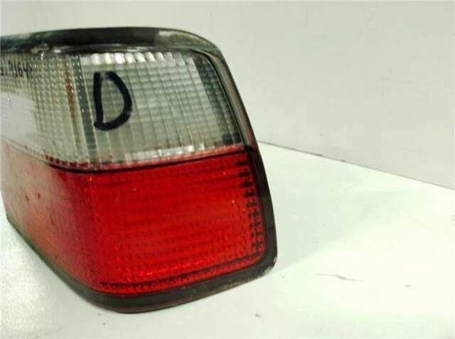 Foto 2ª: Piloto Trasero Derecho Citroen Xantia 1.9 TURBODIESEL (90 CV) [DHX]