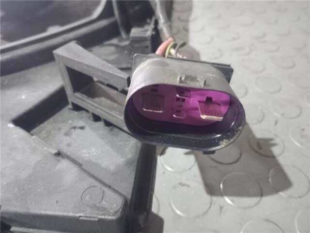 Foto 3ª: Electroventilador Volkswagen Touran 1.6 ADVANCE BLUEMOTION [1.6 LTR. - 77 KW TDI DPF] [CAYC]
