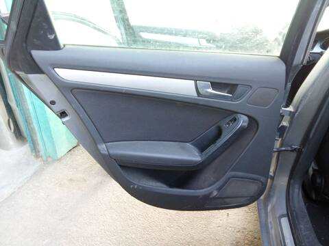 Foto 1ª: Elevalunas Manual Trasero Izquierdo Audi A4 2.7 TDI 190CV 140KW [CAMA,CGKA] (2011)