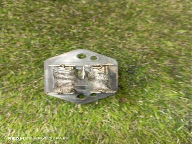 Foto 3ª: Calefacción Nissan Patrol 3.3 D SD33 5P (1989)