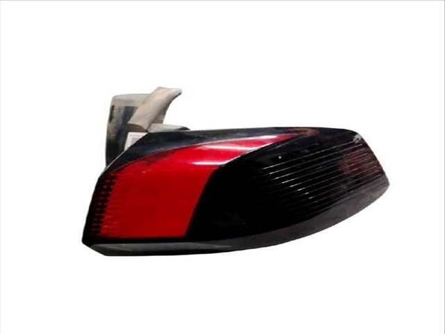 Piloto Trasero Derecho Peugeot 5008 1.6 BLUEHDI 120 MCBHZH MCBHZW)