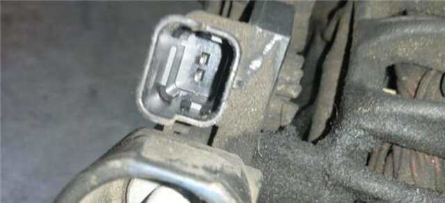 Foto 3ª: Alternador Citroen C3 1.4 HDI [8HX (DV4TD)]