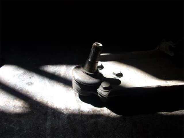Foto 3ª: Brazo Suspension Delantero Derecho Renault Laguna 1.8 16V [F4P 770]