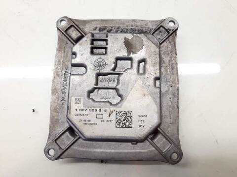 Foto 3ª: Centralita Faros Xenon Audi A4 BASICO AVANT 170CV 125KW [CAHA] (2008)