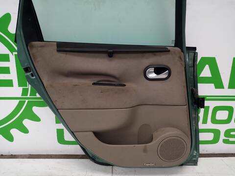 Foto 3ª: Puerta Trasera Izquierda Renault Scenic 1.5 DCI DIESEL 106CV [D/ K9K P7] (2003)